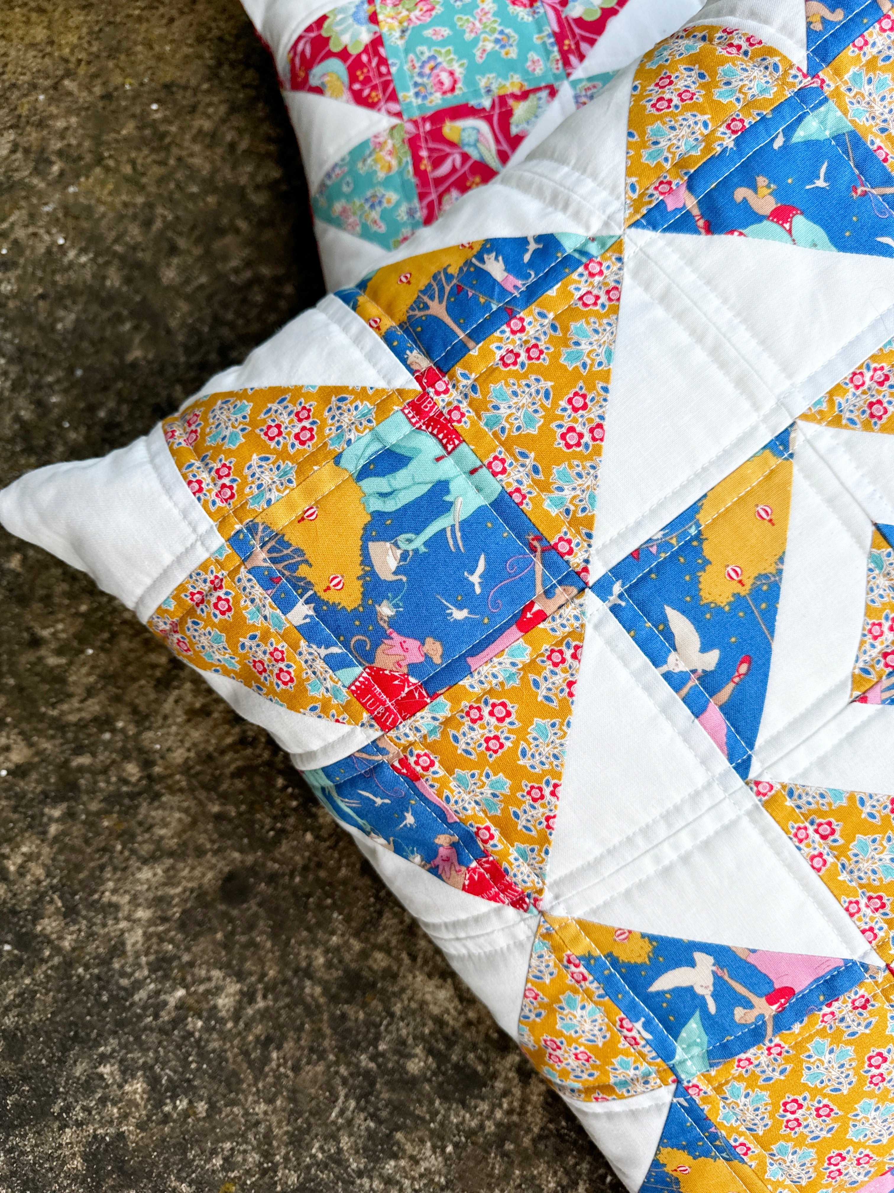 Jubilee Cushion Mini Pattern - Printed