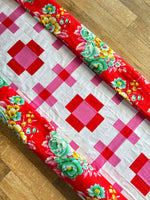 Load image into Gallery viewer, Kit - Poppy Pink Quilt
